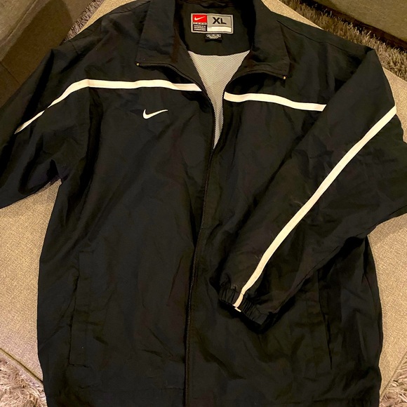 Nike Jacket - Picture 1 of 3